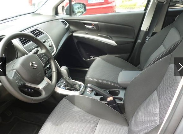 Left hand drive car SUZUKI SX4 S-CROSS (01/08/2015) - 